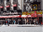 Center right picture you see the famous Carnegie Deli. This is a must do in New York. Come here when you are really hungry. The sandwiches are huge and every table has a big bowl of pickles. Have a pickle at the Carnegie Deli!