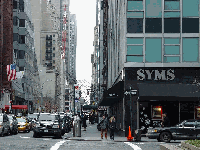 Syms Clothing at 400 Park Avenue and East 54th Street